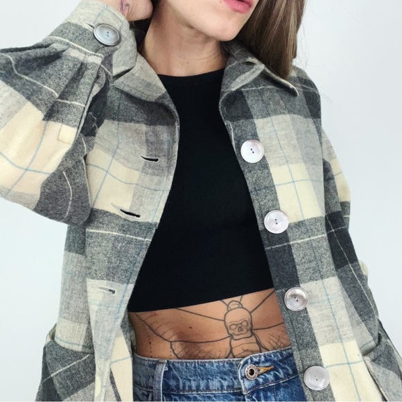 Vintage Pendleton Plaid Jacket in Cream and Gray | Size M - Picture 1 of 16